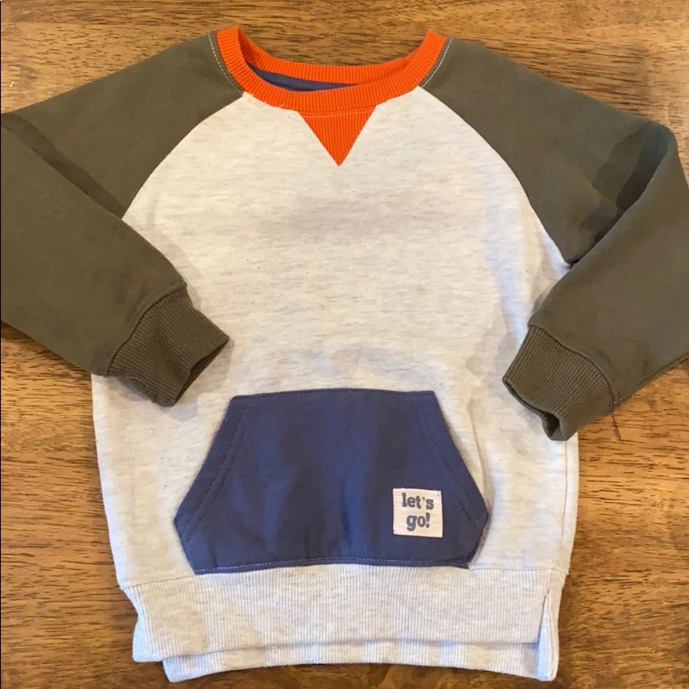 Sweatshirt